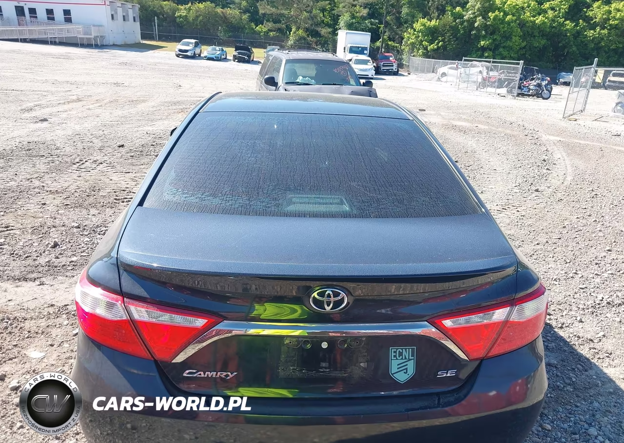 2016 Toyota Camry Se VIN:4T1BF1FK4GU174349 - 16