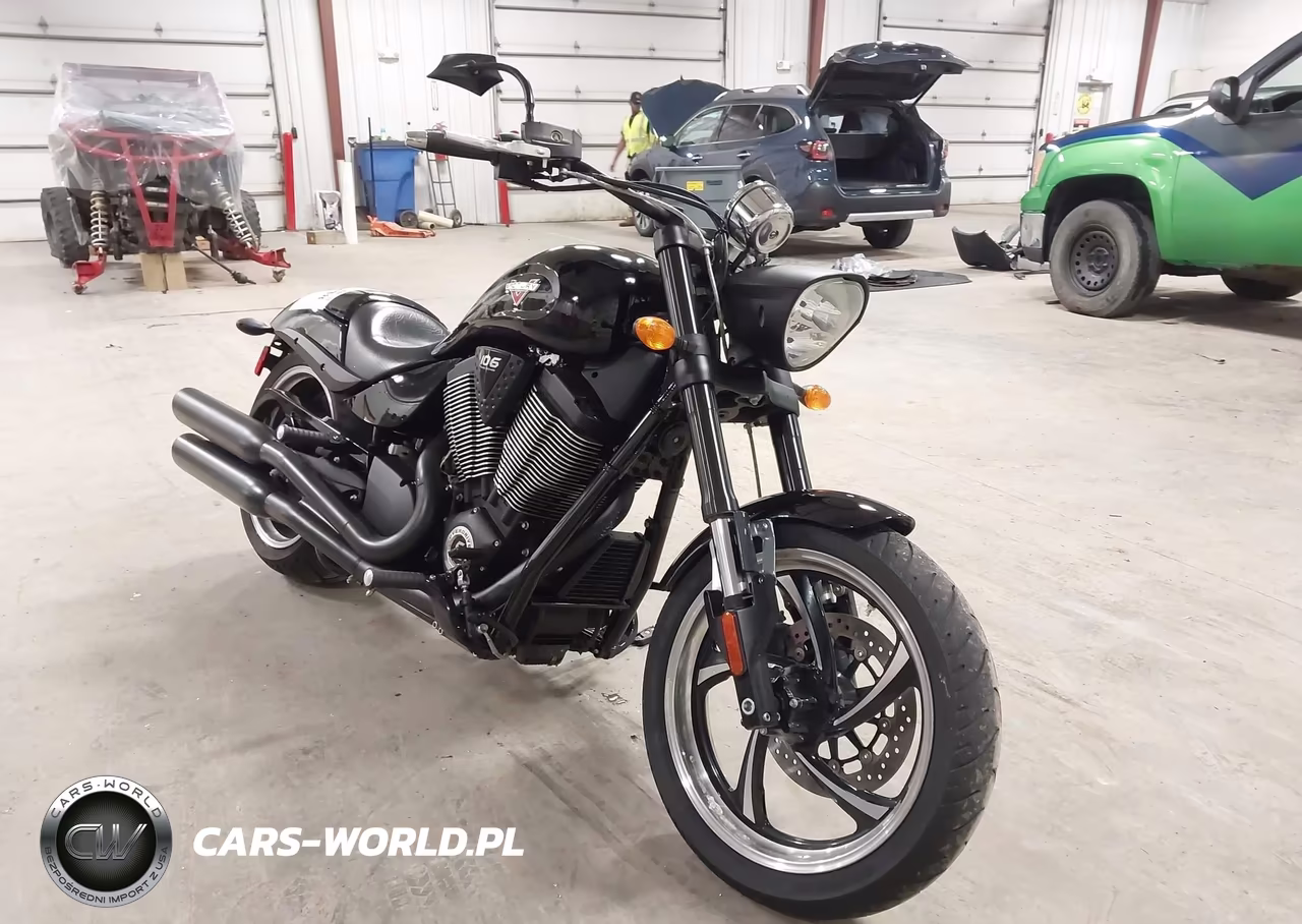 2014 Victory Motorcycles Hammer 8-Ball