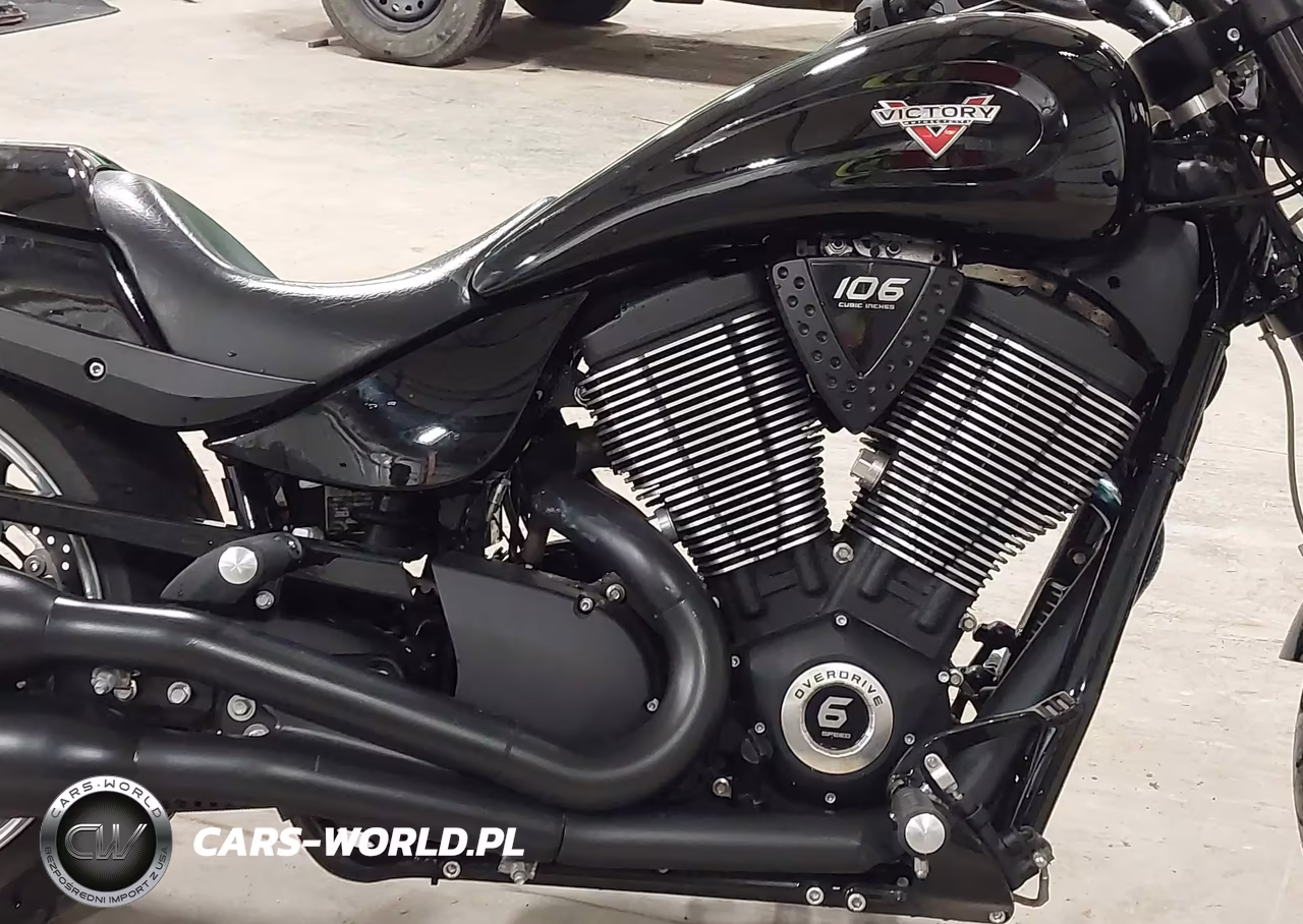 2014 Victory Motorcycles Hammer 8-Ball VIN:5VPHA36N5E3028095 - 8