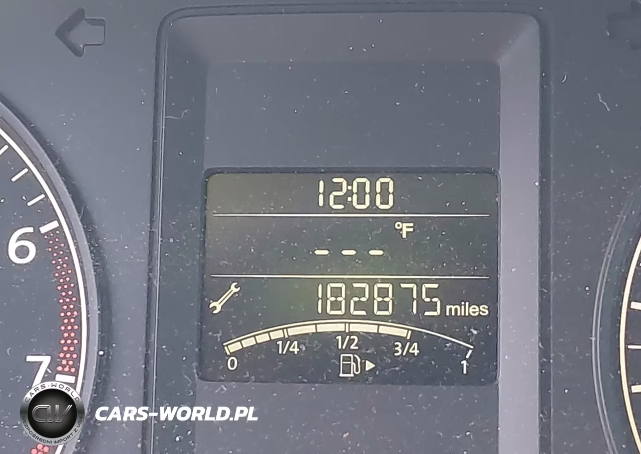 2011 Volkswagen Jetta 2.0L S VIN:3VW2K7AJ1BM092736 - 15
