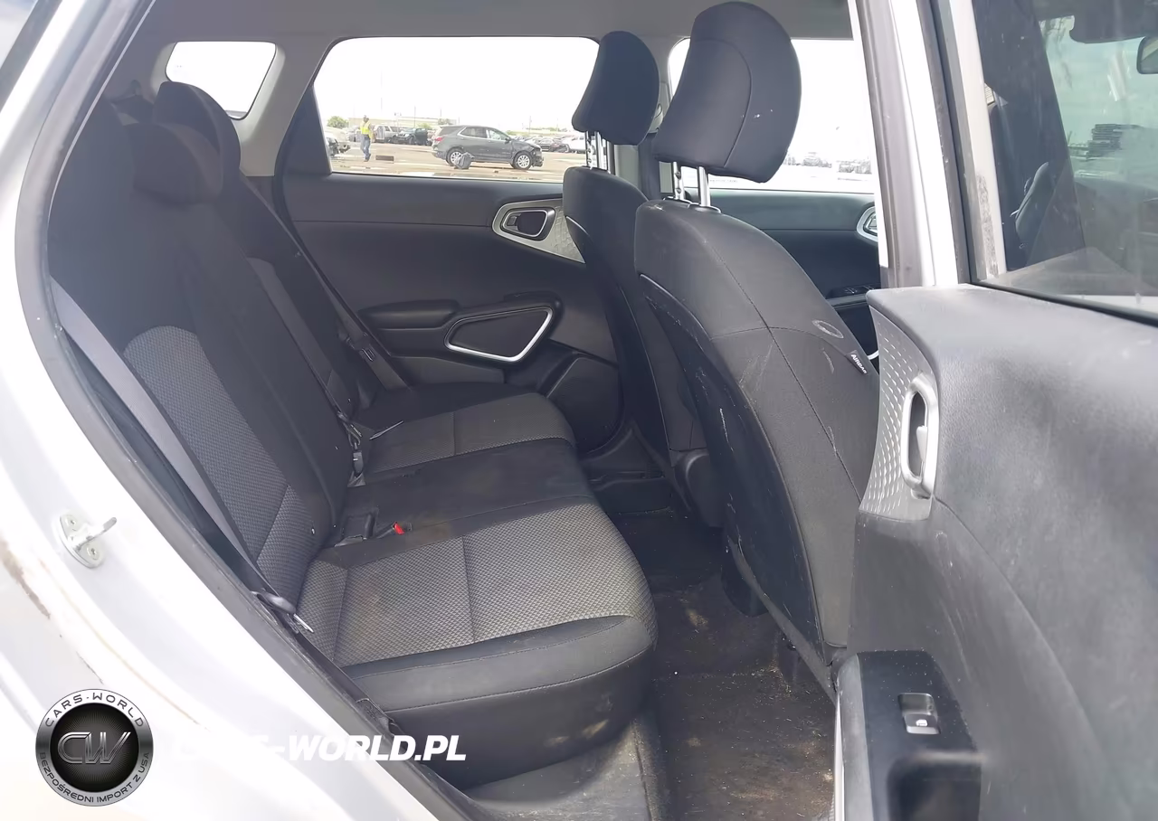 2020 Kia Soul Lx VIN:KNDJ23AU5L7727387 - 8