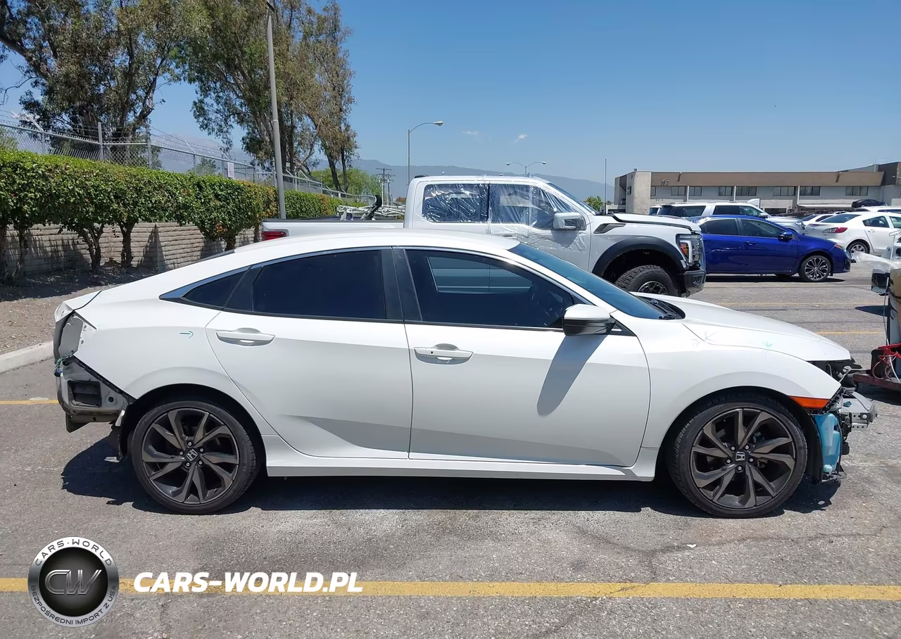 2019 Honda Civic Sport VIN:2HGFC2F89KH576244 - 14