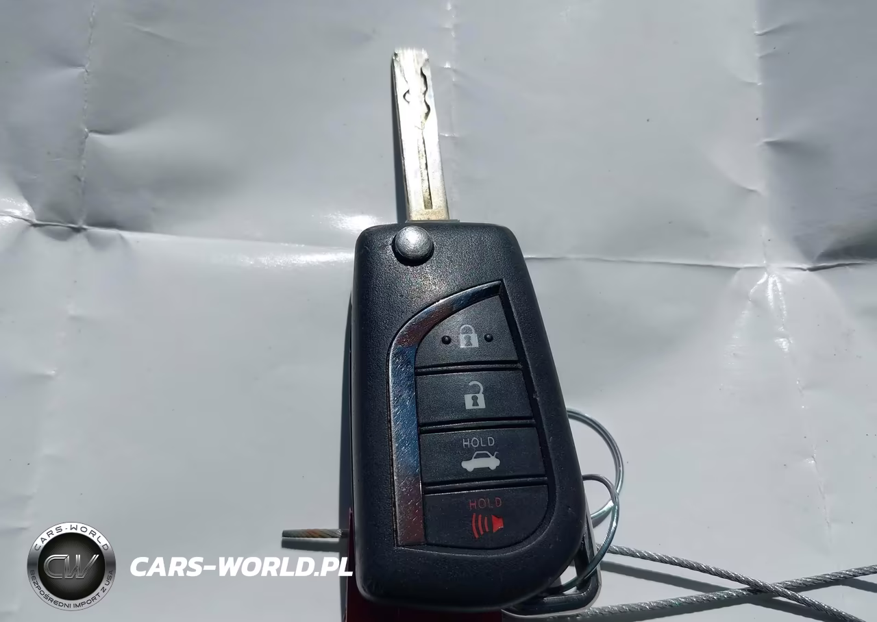 2020 Toyota Camry Se VIN:4T1G11AK5LU910866 - 11