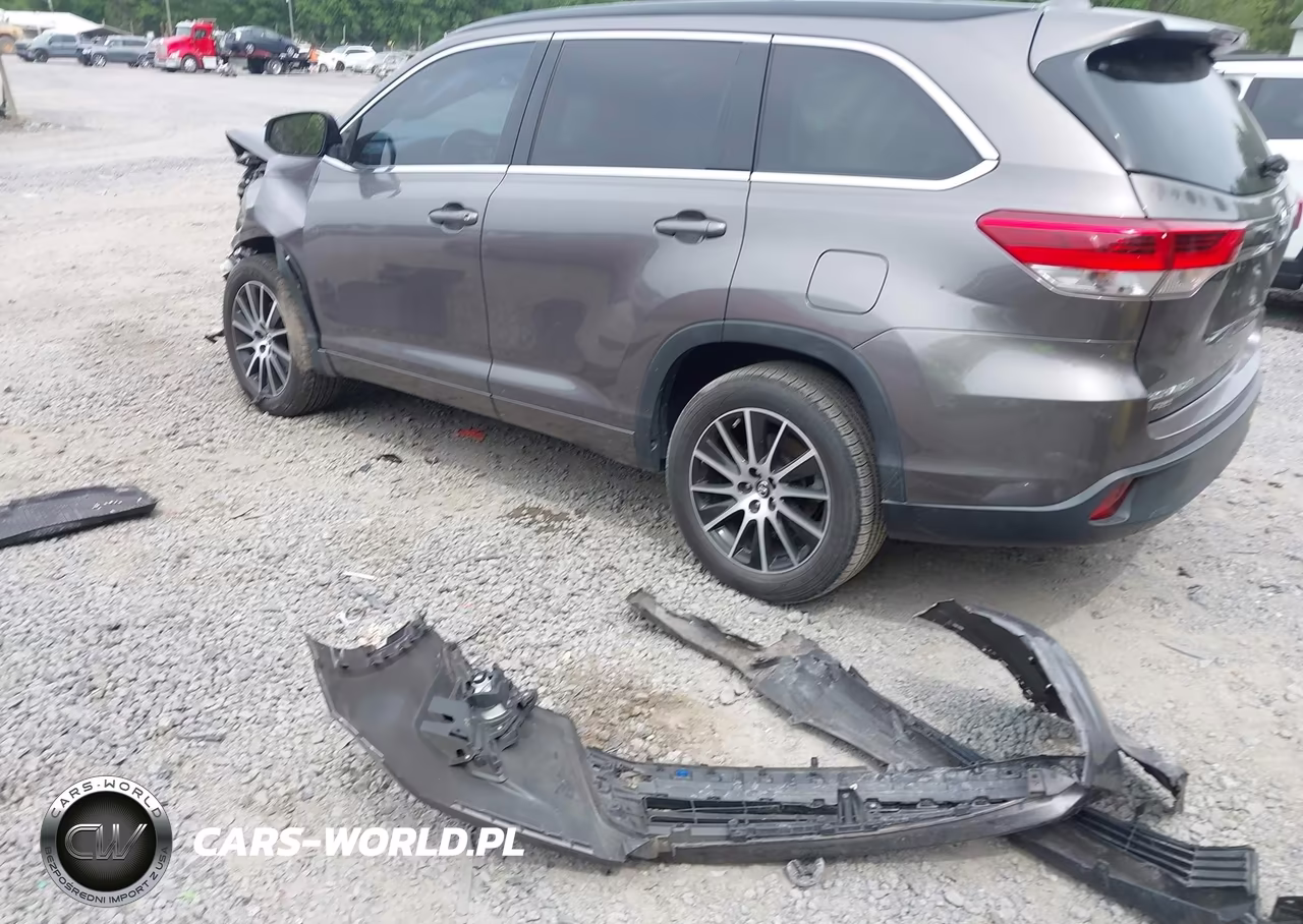 2017 Toyota Highlander Se VIN:5TDKZRFH2HS520371 - 3