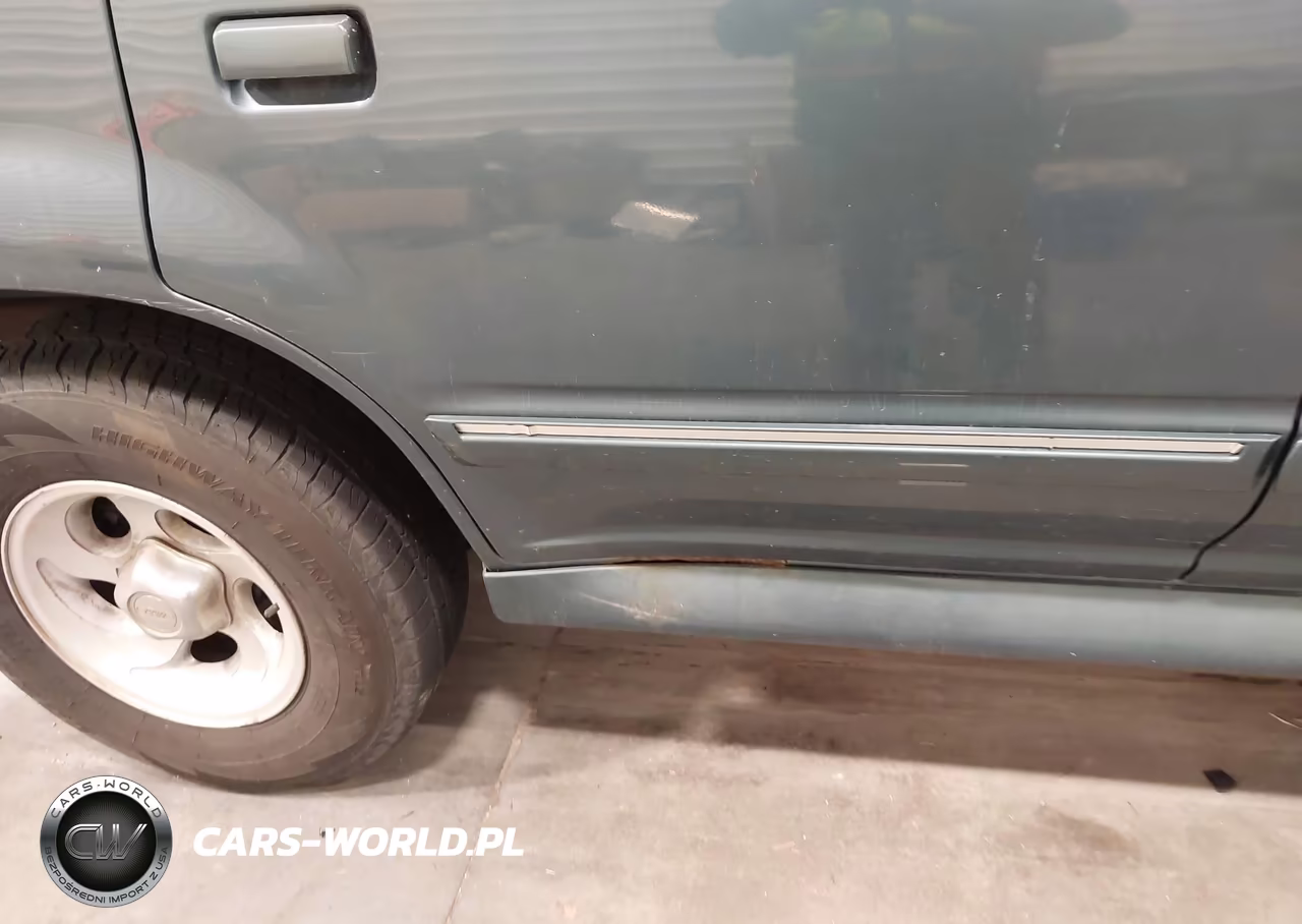 1996 Ford Explorer VIN:1FMDU34X5TUB37894 - 14