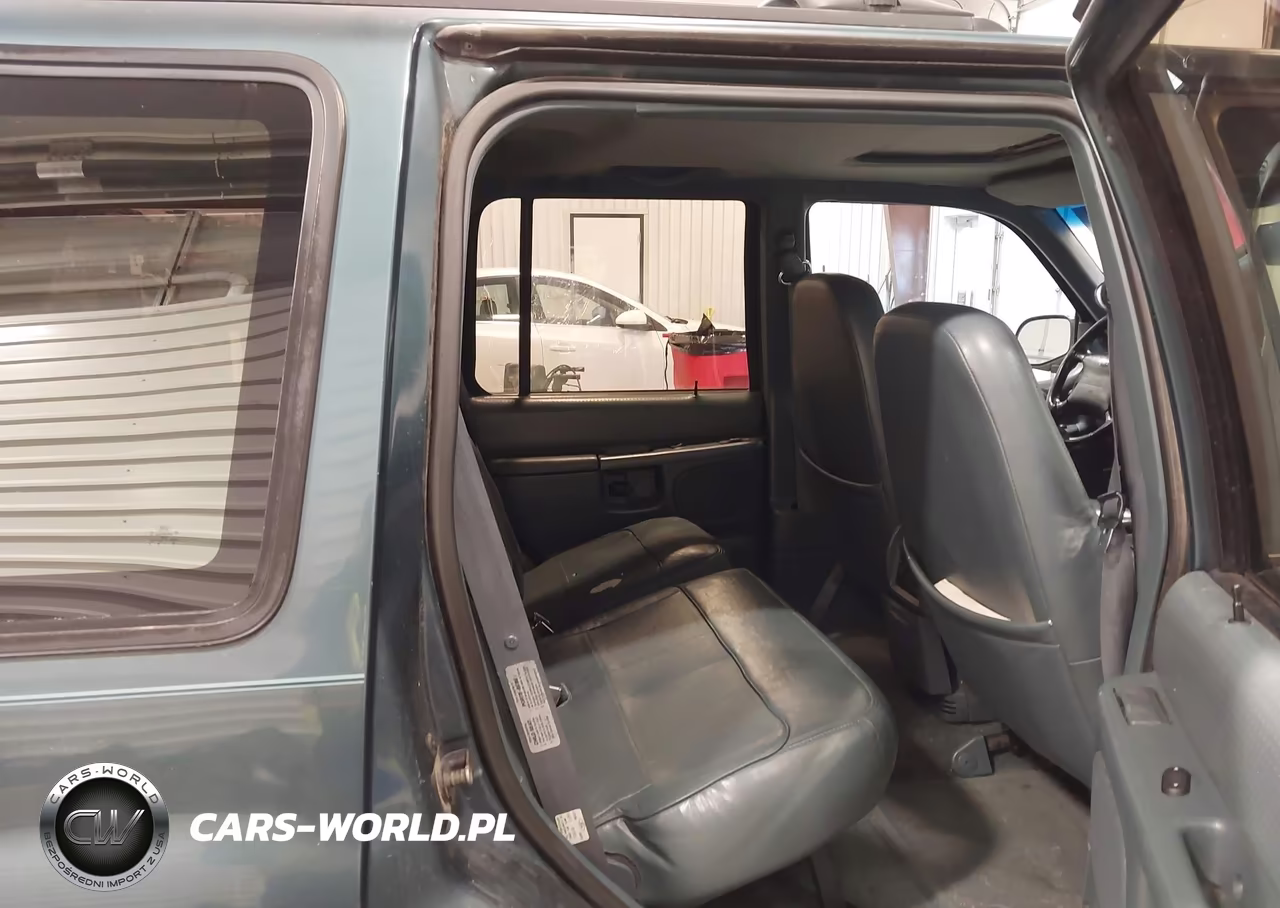 1996 Ford Explorer VIN:1FMDU34X5TUB37894 - 8