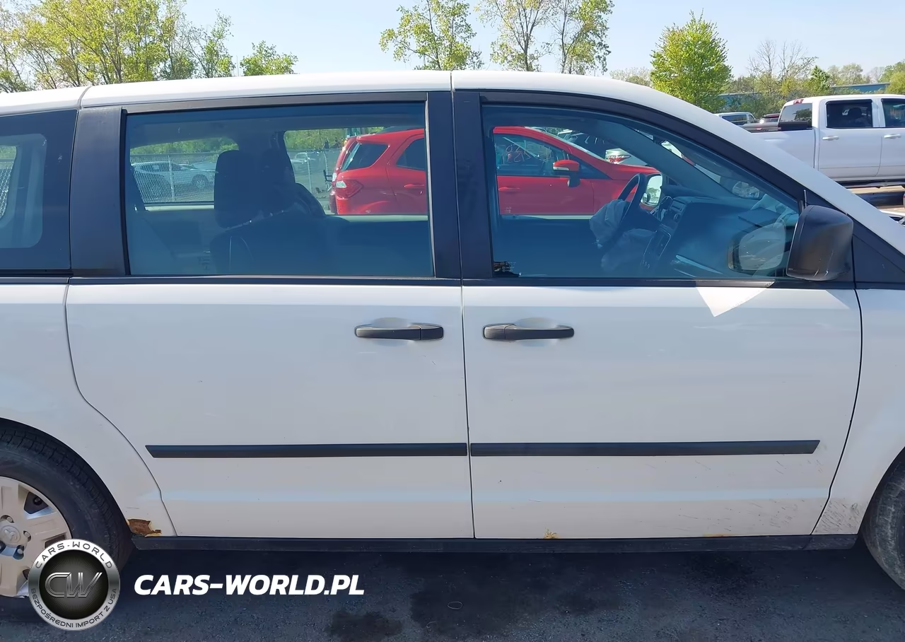 2013 Dodge Grand Caravan American Value Pkg VIN:2C4RDGBG9DR562263 - 14