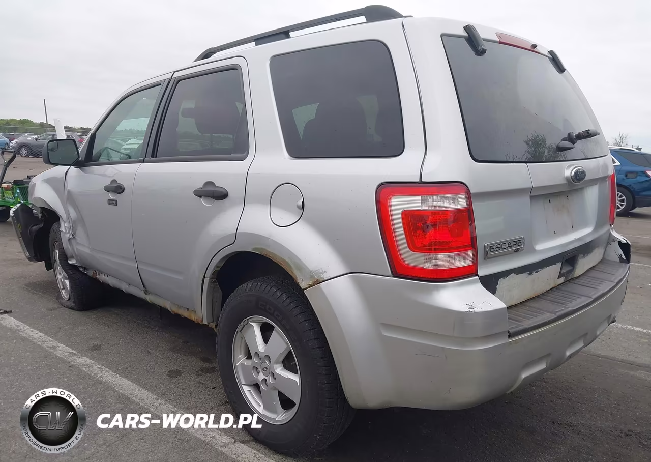 2012 Ford Escape Xlt VIN:1FMCU0D78CKA16895 - 3
