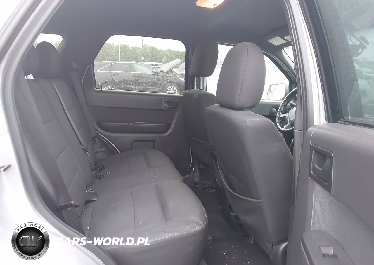 2012 Ford Escape Xlt VIN:1FMCU0D78CKA16895 - 8