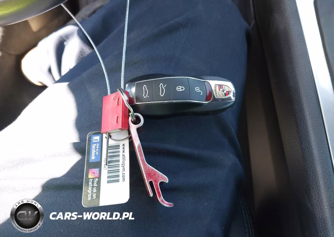 2018 Porsche 718 Cayman VIN:WP0AA2A87JK260421 - 11