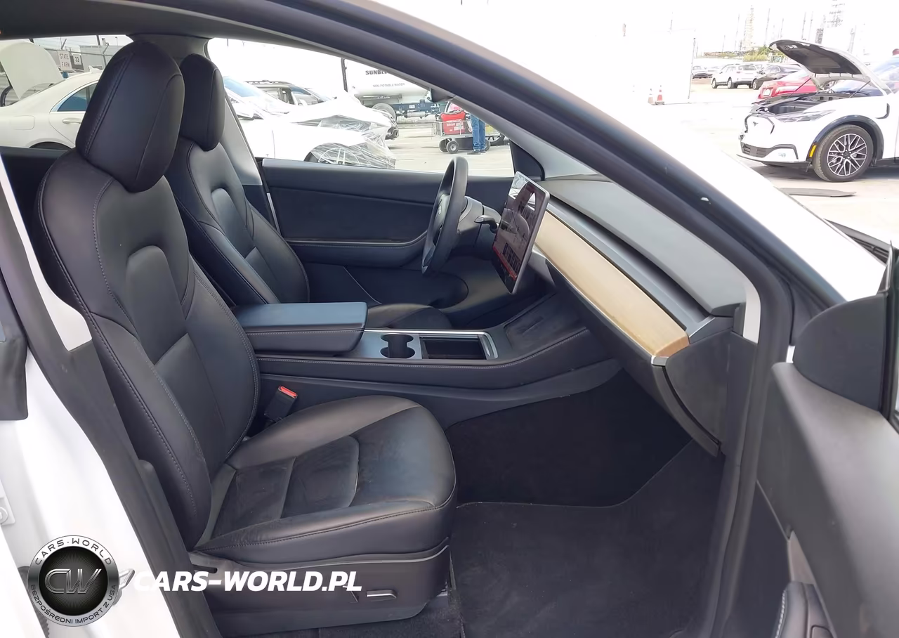 2021 Tesla Model Y Long Range Dual Motor All-Wheel Drive VIN:5YJYGDEE0MF233121 - 5