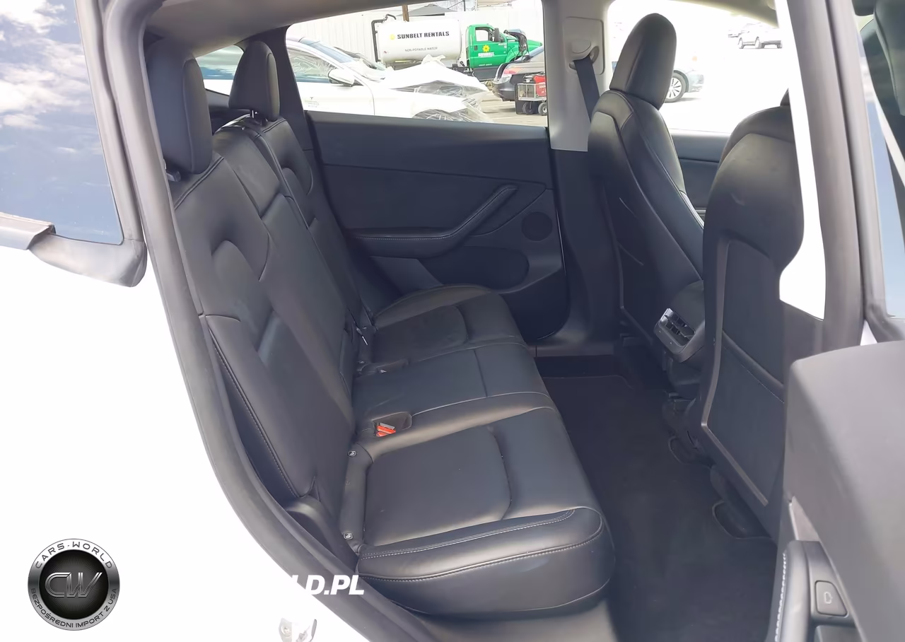 2021 Tesla Model Y Long Range Dual Motor All-Wheel Drive VIN:5YJYGDEE0MF233121 - 8
