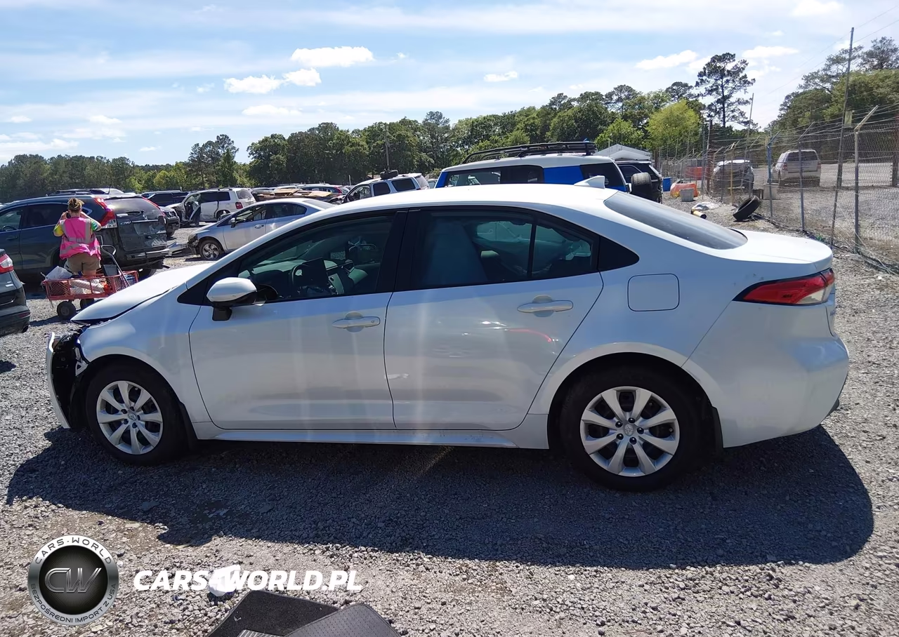 2025 Toyota Corolla Le VIN:5YFB4MDE6SP348162 - 14