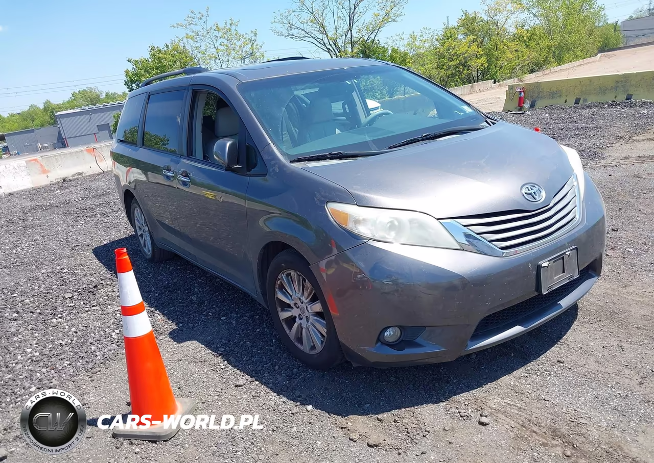 2011 Toyota Sienna Xle