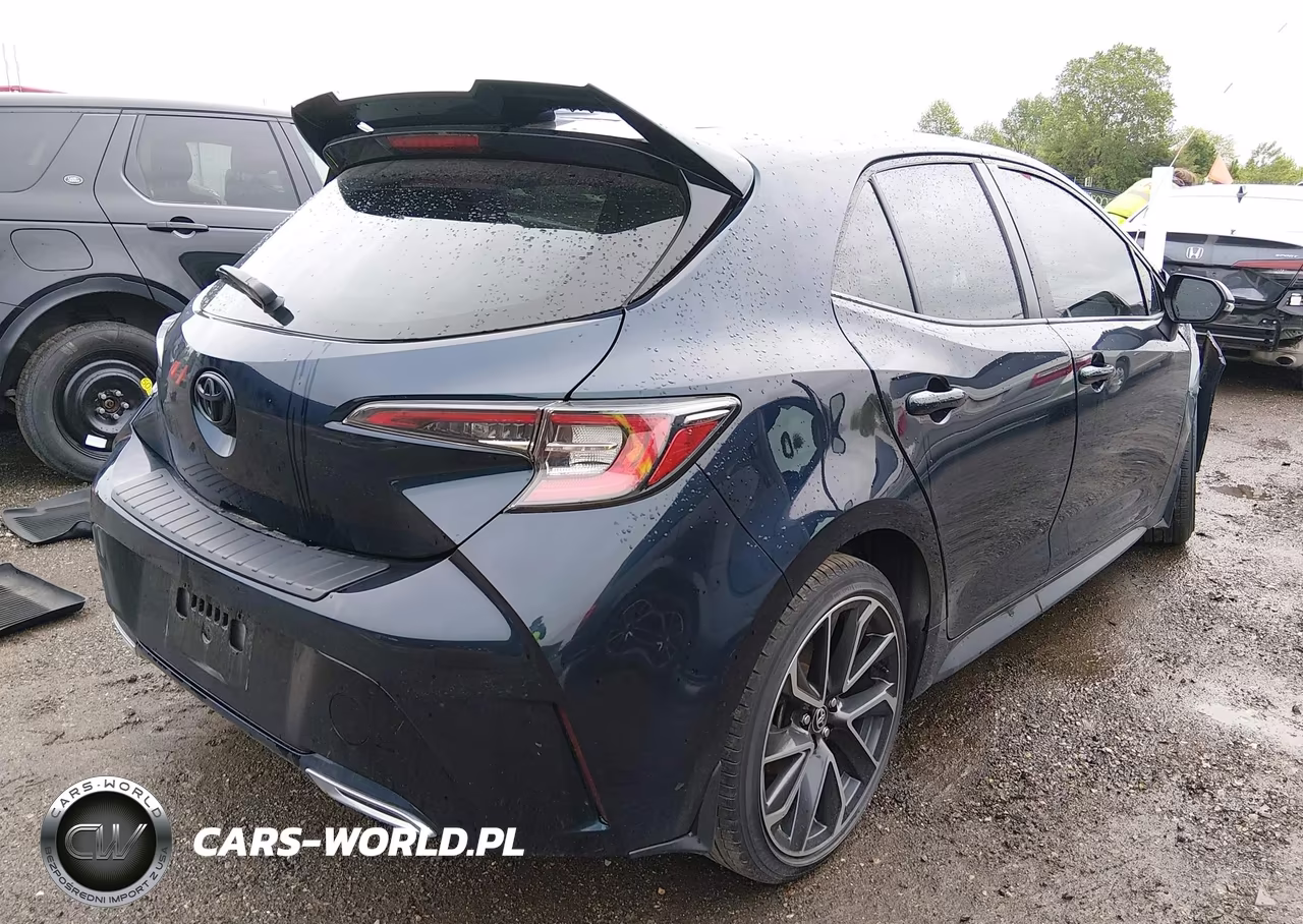 2022 Toyota Corolla Xse VIN:JTNC4MBE8N3180492 - 4