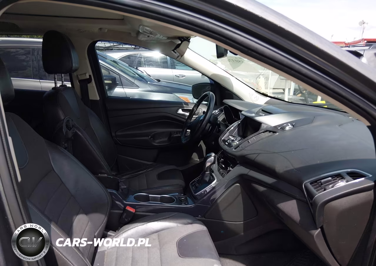2013 Ford Escape Titanium VIN:1FMCU9J90DUB52941 - 5
