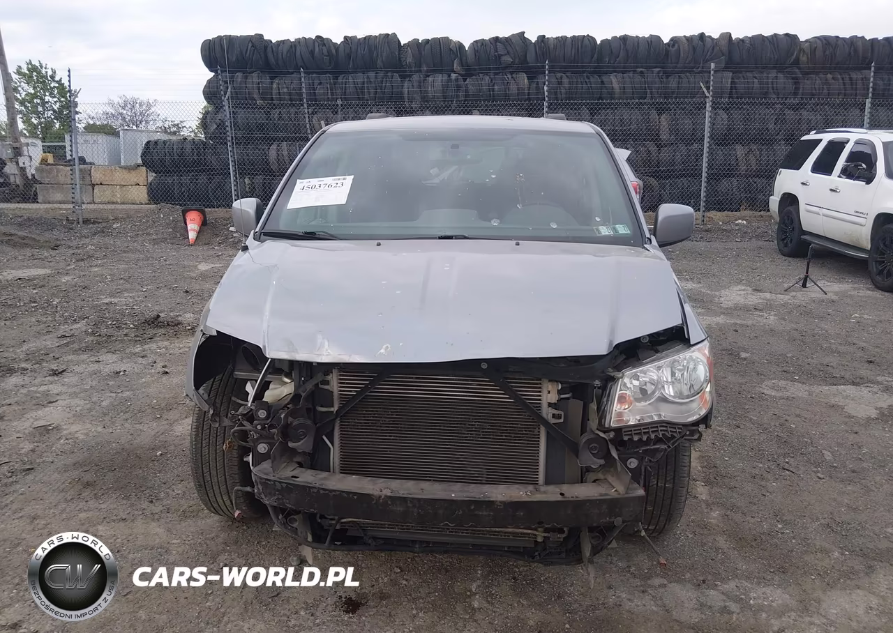 2018 Dodge Grand Caravan Sxt VIN:2C4RDGCG1JR266471 - 13