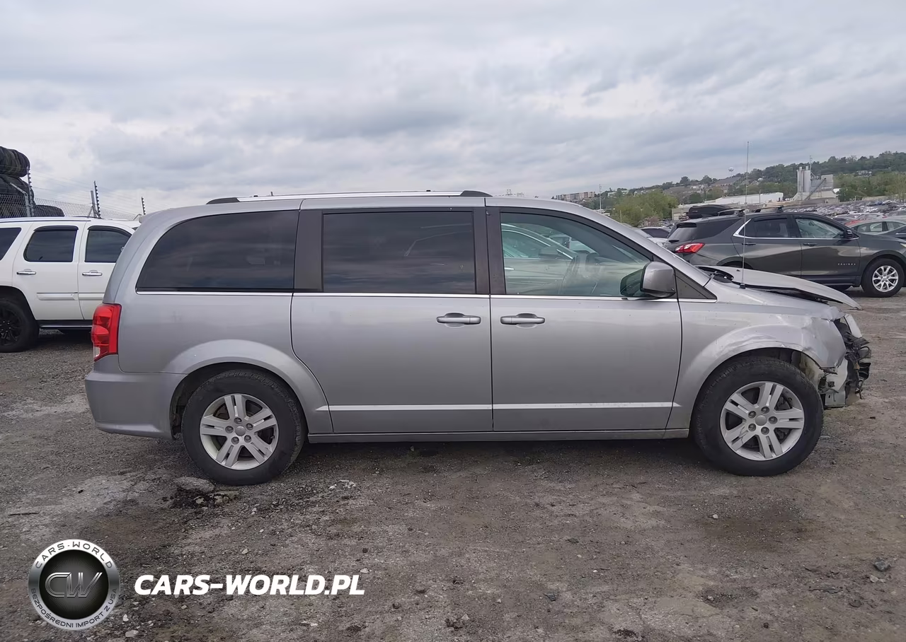 2018 Dodge Grand Caravan Sxt VIN:2C4RDGCG1JR266471 - 14