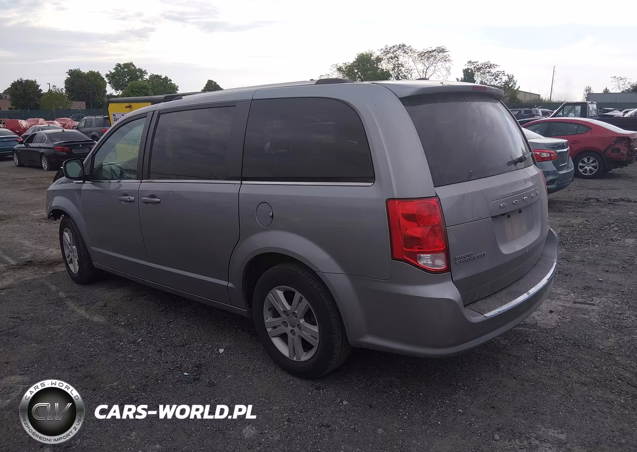 2018 Dodge Grand Caravan Sxt VIN:2C4RDGCG1JR266471 - 3