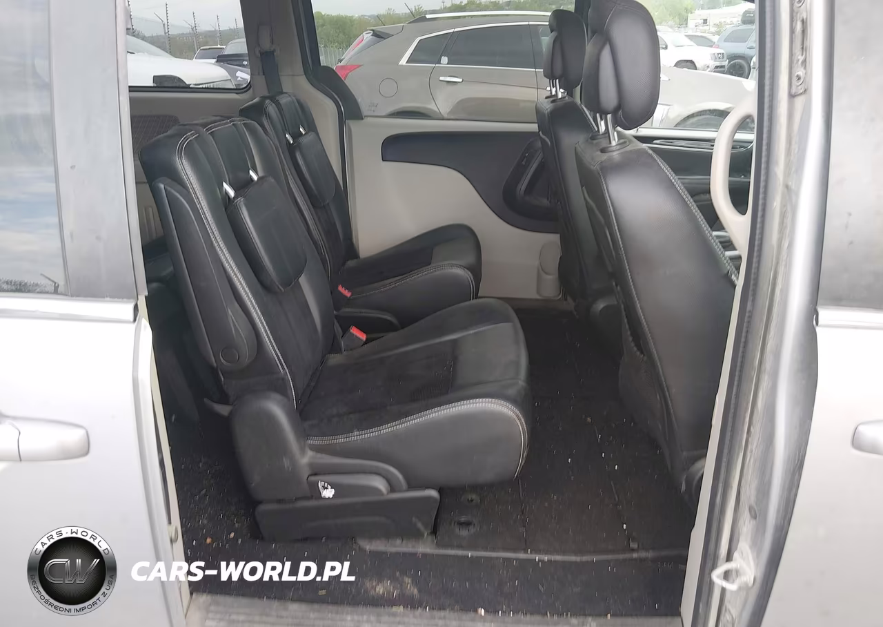 2018 Dodge Grand Caravan Sxt VIN:2C4RDGCG1JR266471 - 8