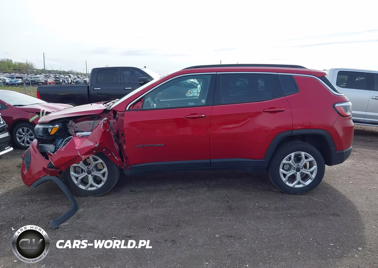 2025 Jeep Compass Latitude 4X4 VIN:3C4NJDBN1ST617349 - 14
