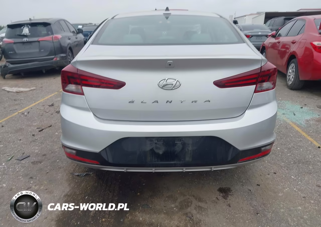 2019 Hyundai Elantra Sel VIN:5NPD84LF7KH459162 - 16