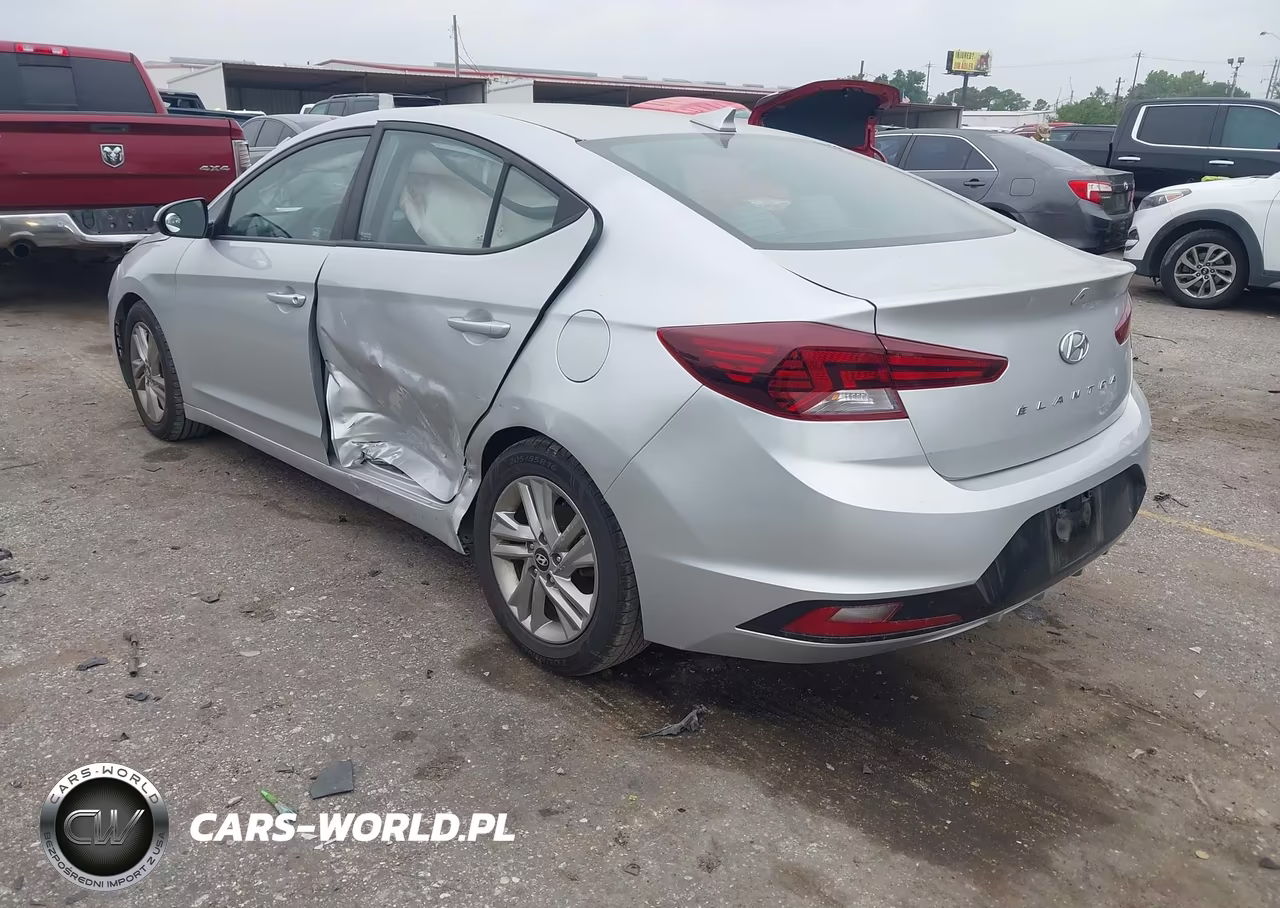 2019 Hyundai Elantra Sel VIN:5NPD84LF7KH459162 - 3