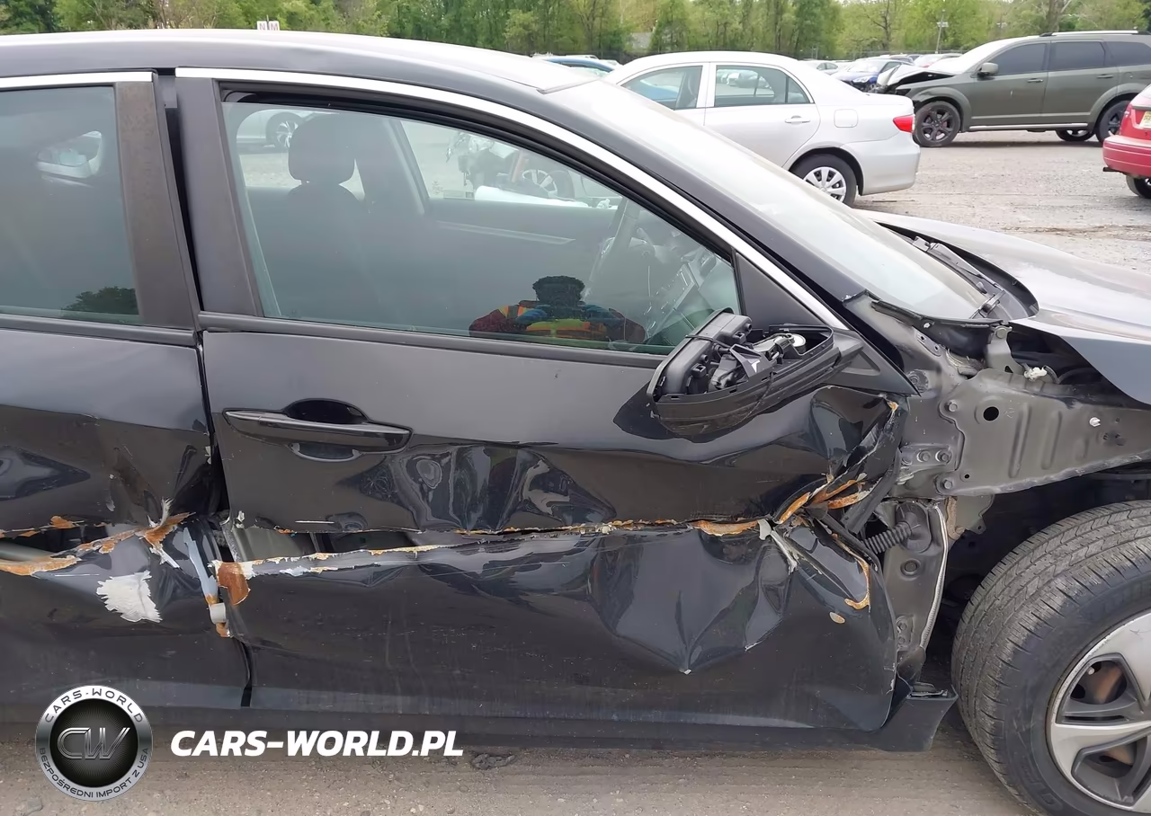 2020 Honda Civic Lx VIN:19XFC2F6XLE208813 - 17