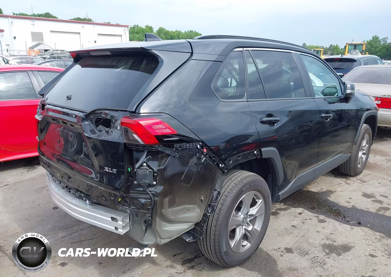 2025 Toyota Rav4 Xle VIN:2T3W1RFV4SW431146 - 4