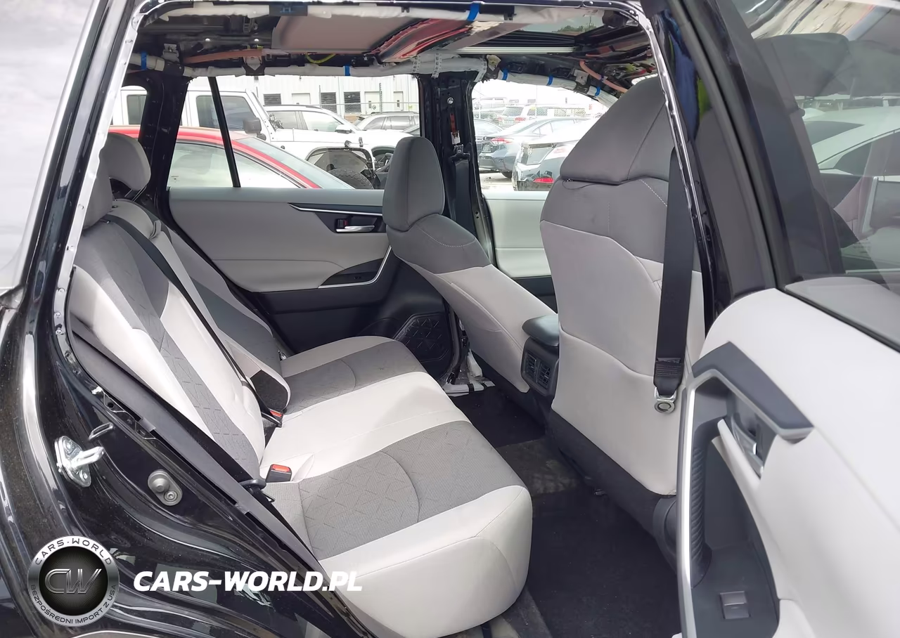 2025 Toyota Rav4 Xle VIN:2T3W1RFV4SW431146 - 8