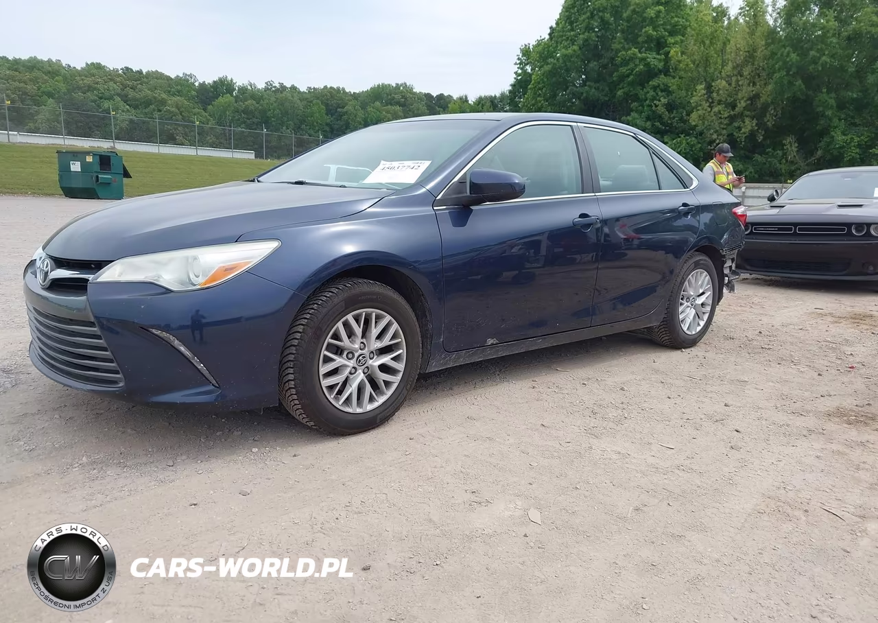2016 Toyota Camry Le VIN:4T1BF1FKXGU536071 - 2
