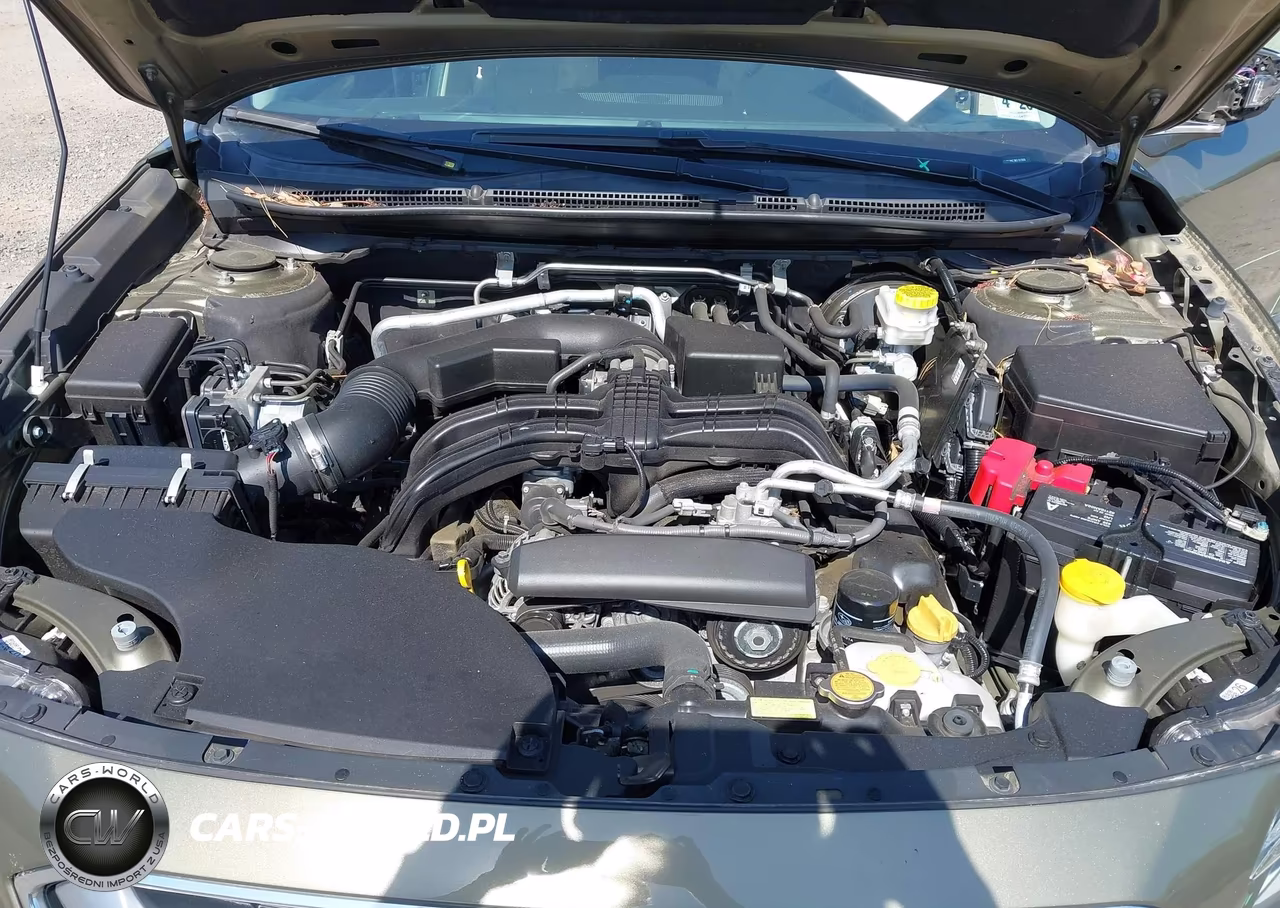 2021 Subaru Outback Limited VIN:4S4BTANC1M3181988 - 10
