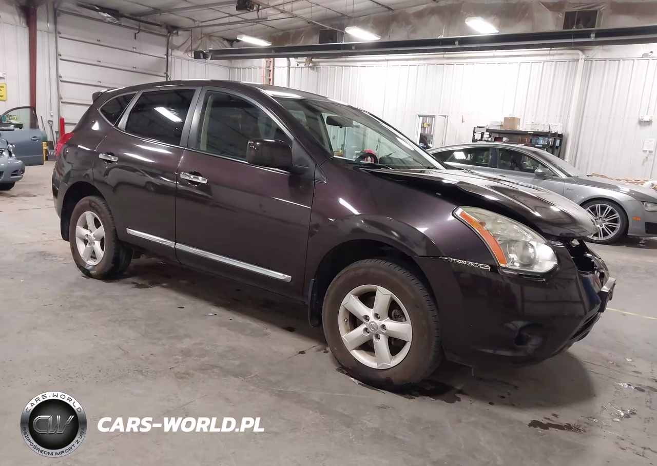 2013 Nissan Rogue S – zdjęcie 1 z 17