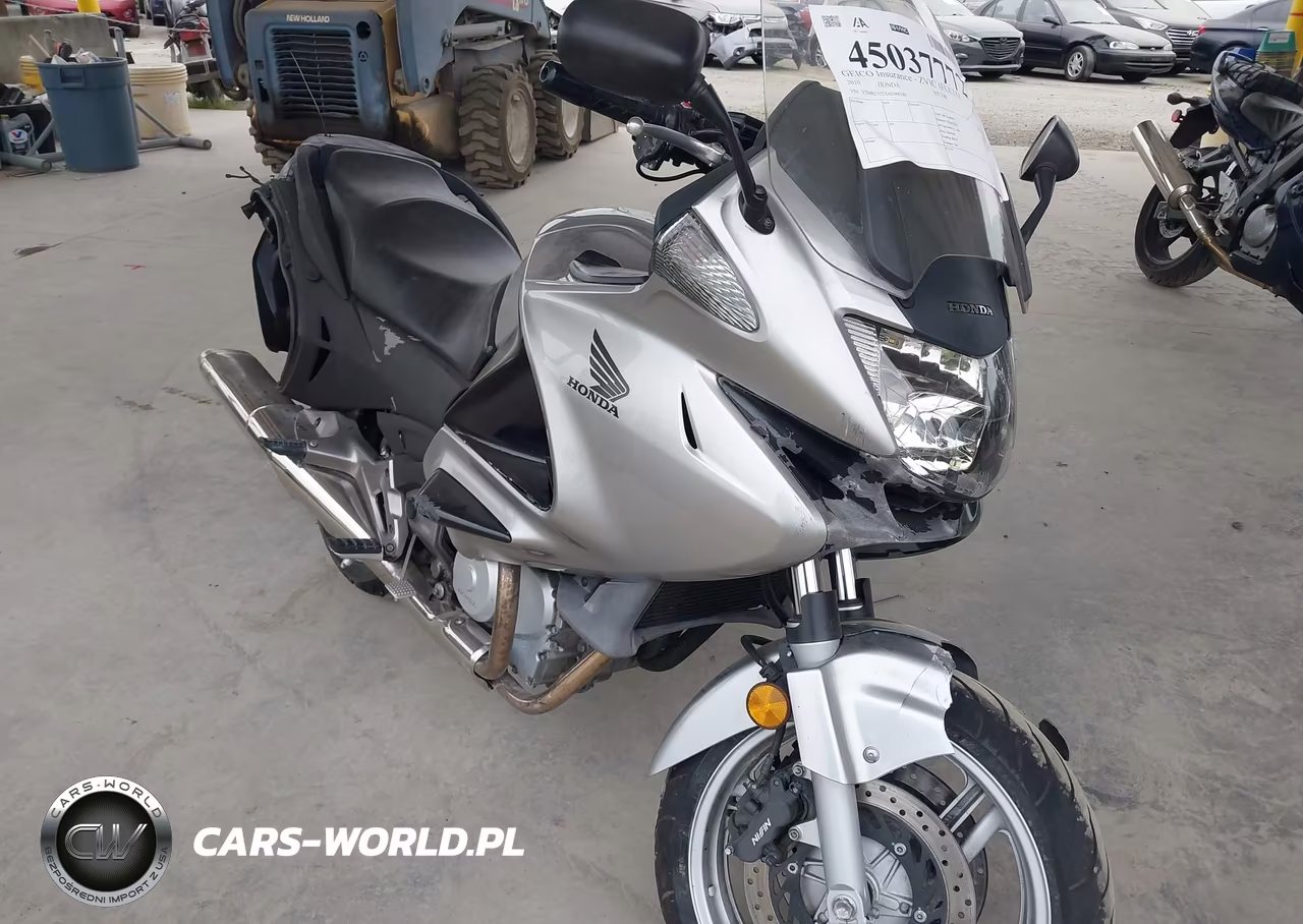 2010 Honda Nt700 V