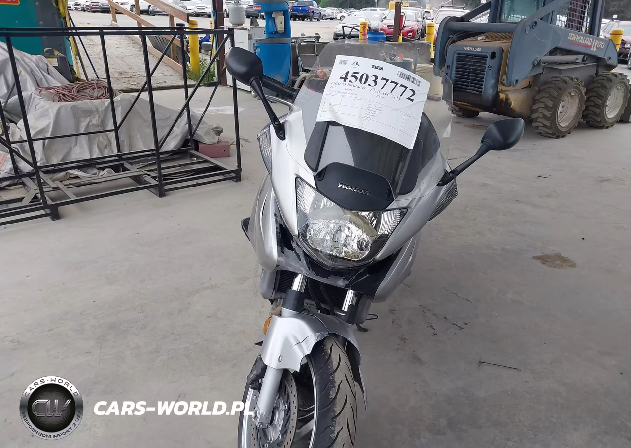 2010 Honda Nt700 V VIN:VTMRC522XAE000286 - 5