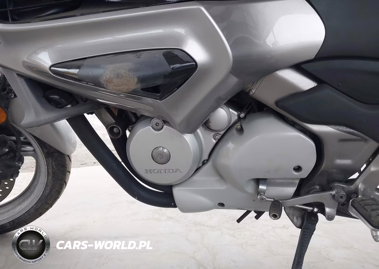 2010 Honda Nt700 V VIN:VTMRC522XAE000286 - 9