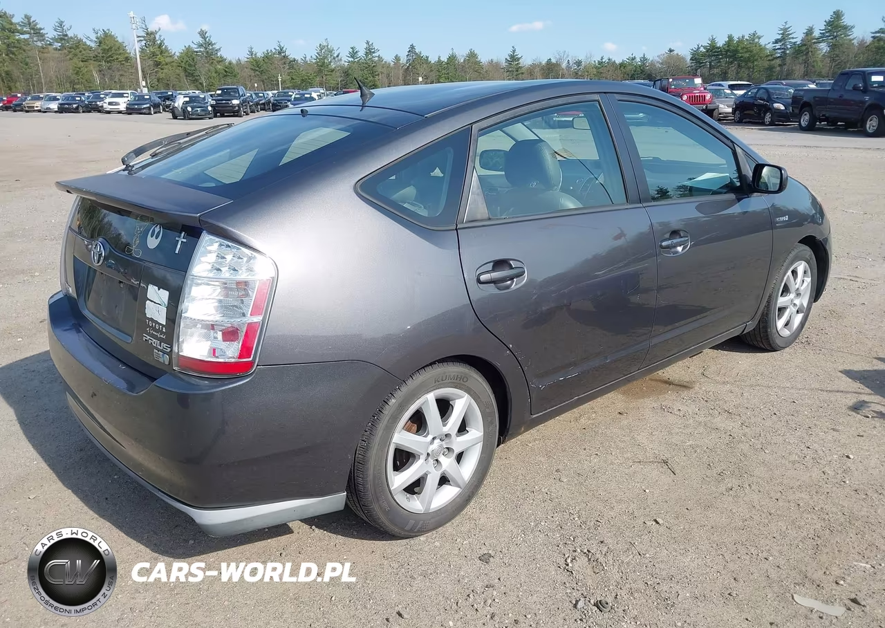 2007 Toyota Prius Touring VIN:JTDKB20U473252411 - 4