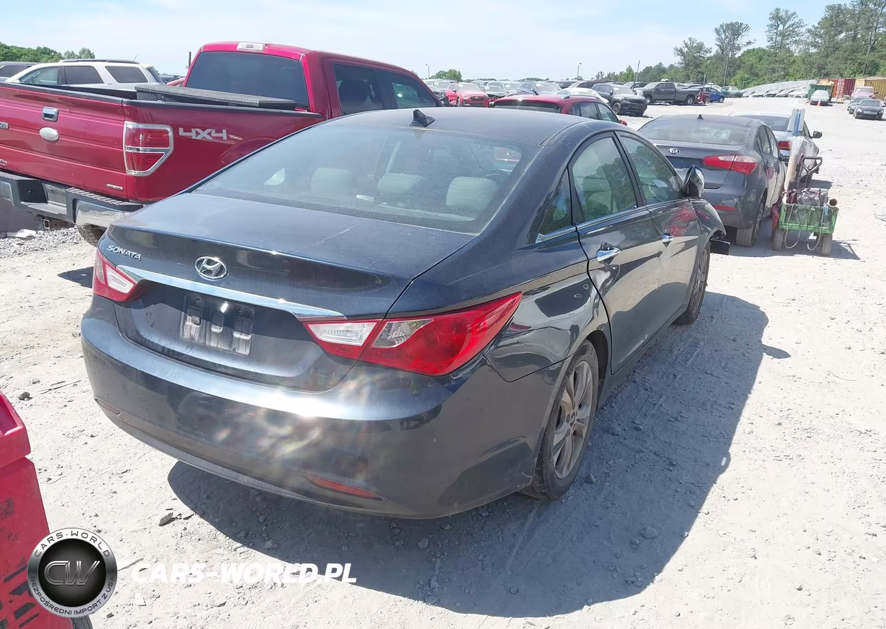 2011 Hyundai Sonata Limited VIN:5NPEC4AC7BH235255 - 4