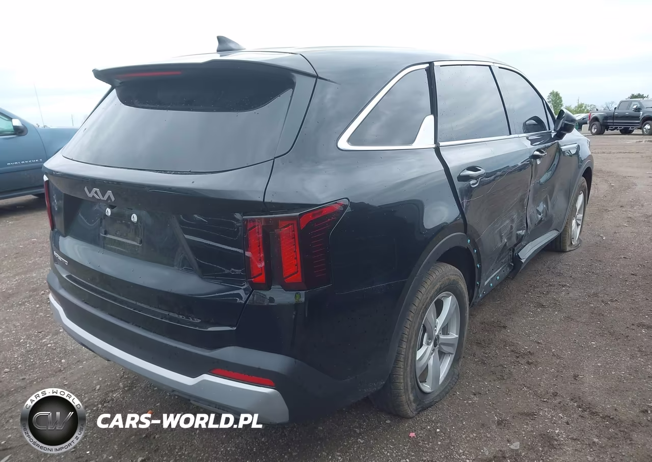 2026 Kia Sorento Lx VIN:5XYRG4JC2TG416407 - 4