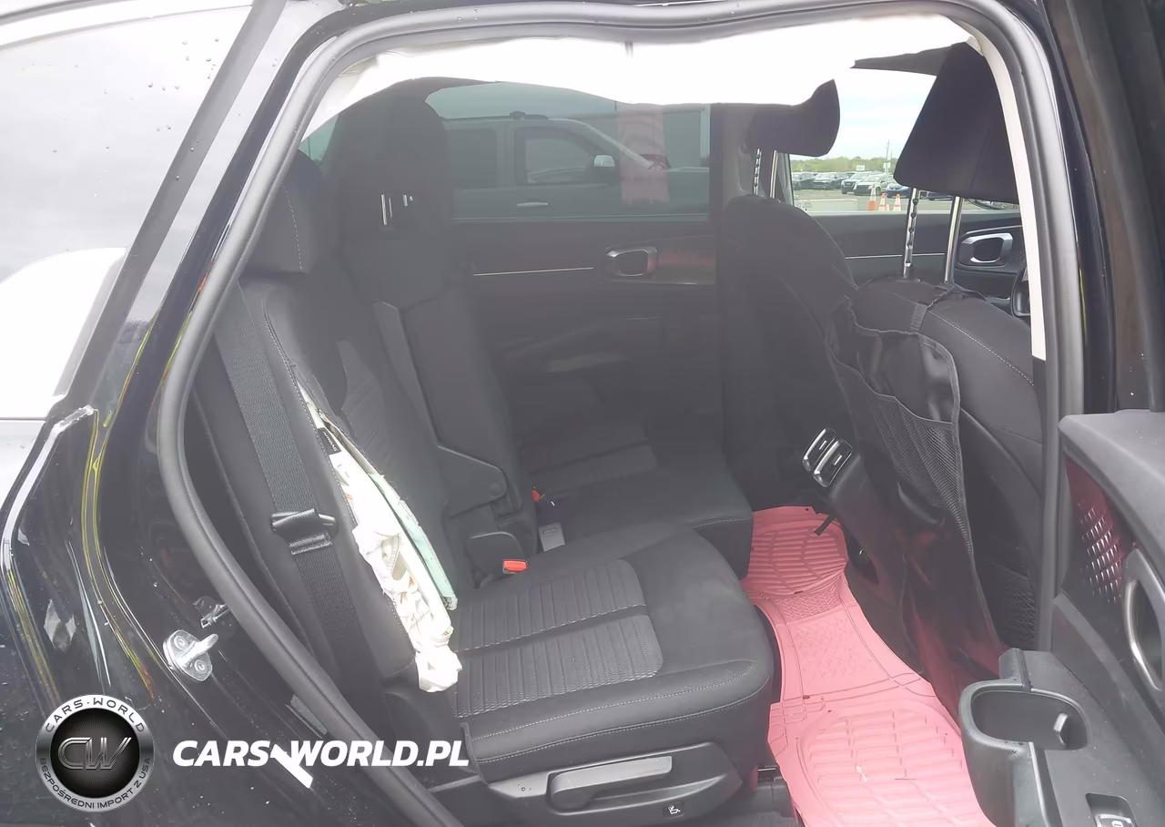 2026 Kia Sorento Lx VIN:5XYRG4JC2TG416407 - 8
