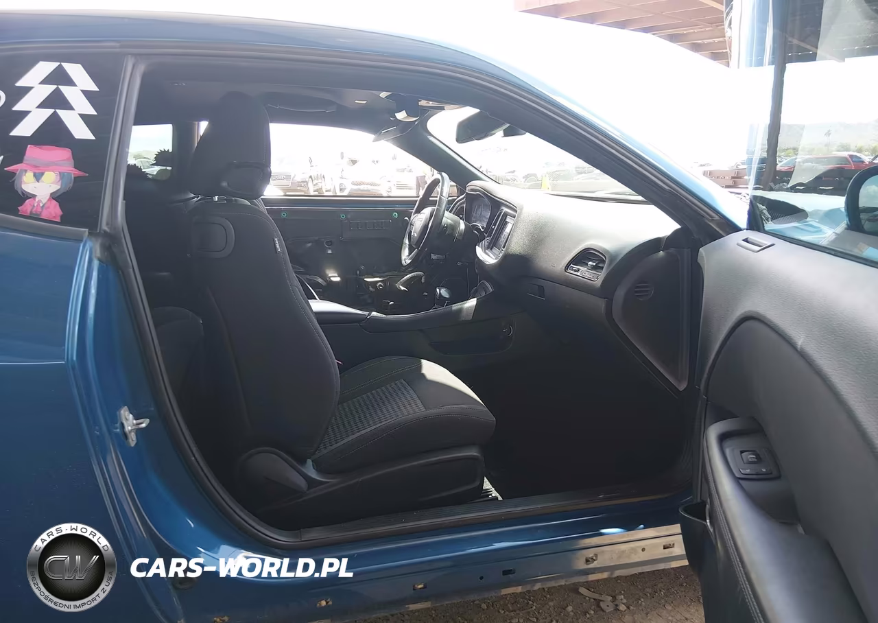 2022 Dodge Challenger Sxt VIN:2C3CDZAG8NH149054 - 5