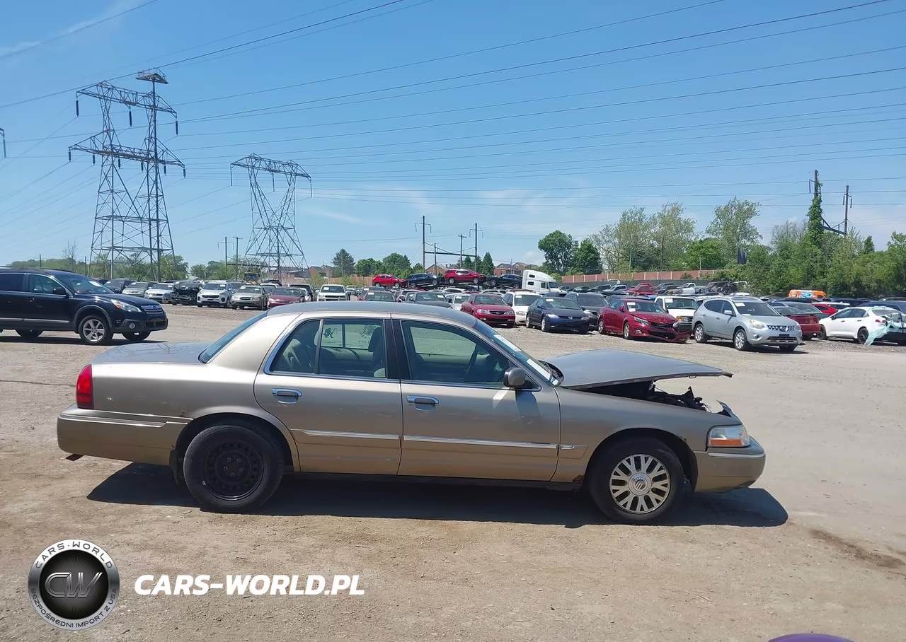 2003 Mercury Grand Marquis Gs VIN:2MEFM74W03X657083 - 13