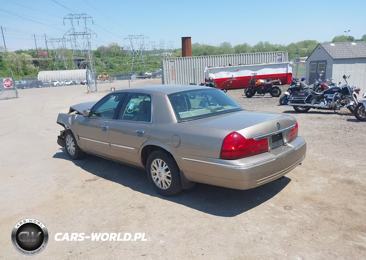 2003 Mercury Grand Marquis Gs VIN:2MEFM74W03X657083 - 3