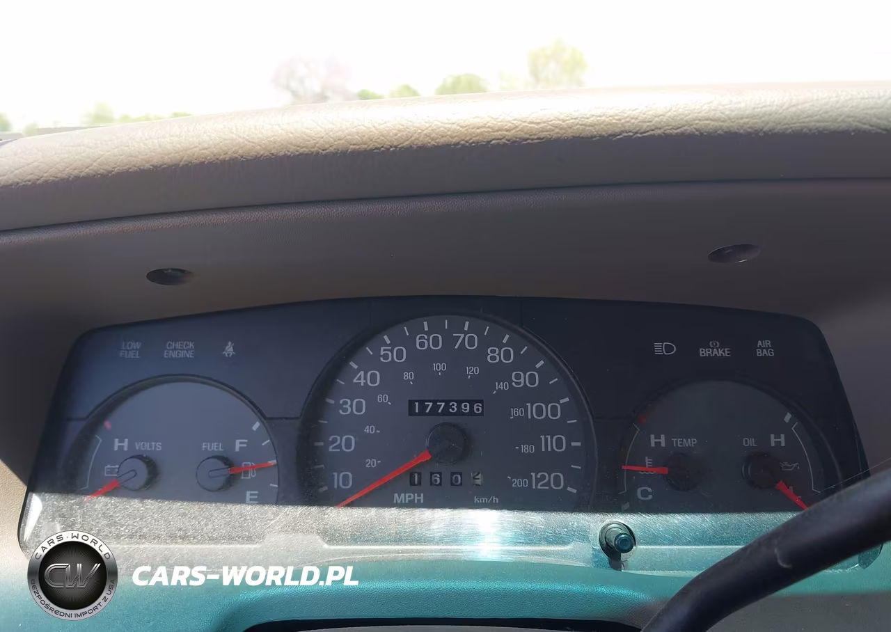 2003 Mercury Grand Marquis Gs VIN:2MEFM74W03X657083 - 7