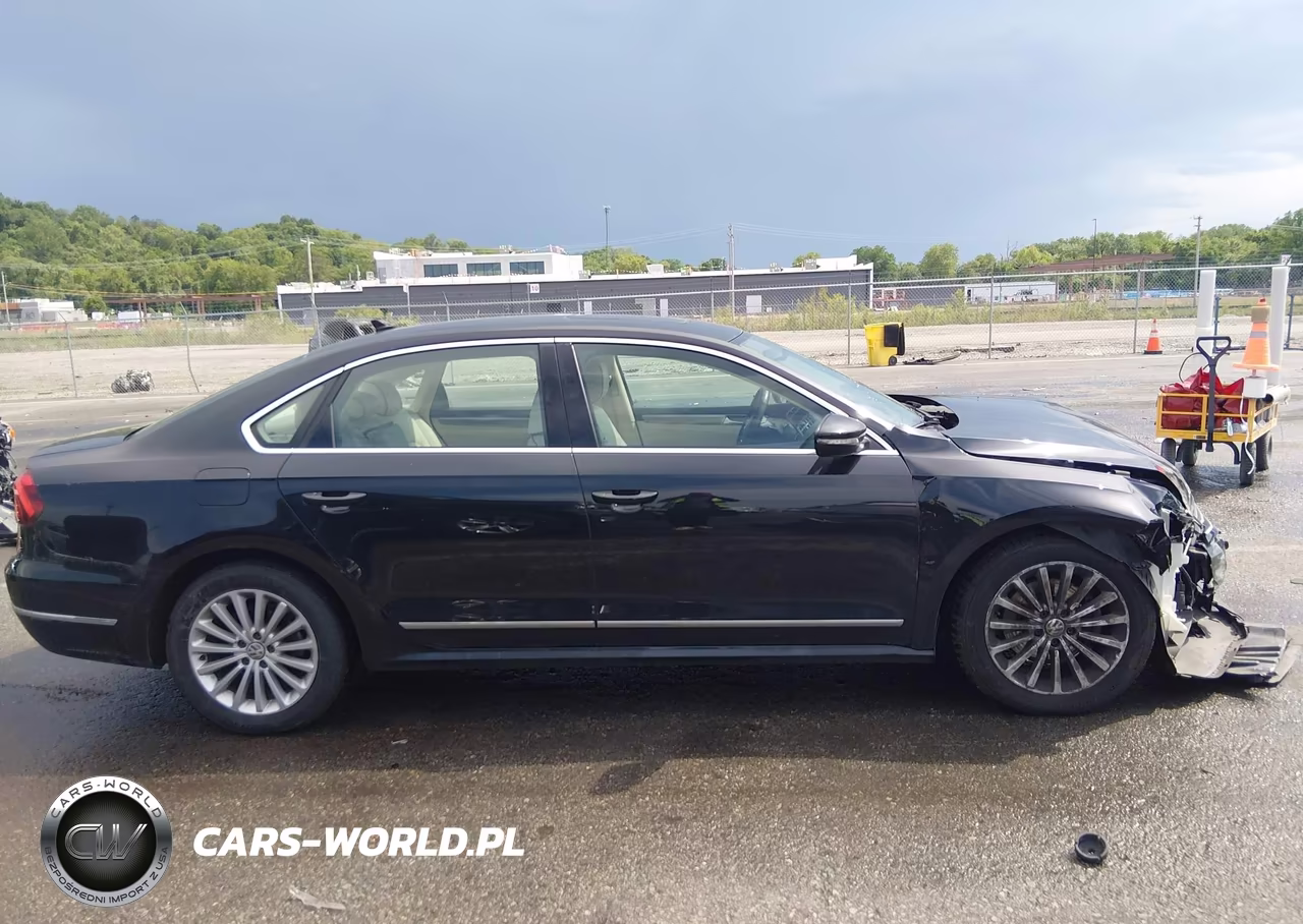2017 Volkswagen Passat 1.8T Se VIN:1VWBT7A32HC038161 - 14