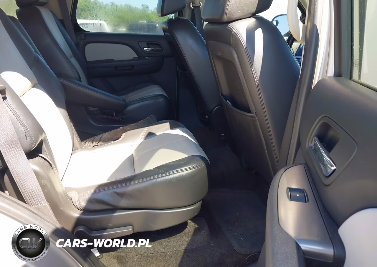 2007 Chevrolet Tahoe Lt VIN:1GNFC13J27R424417 - 8