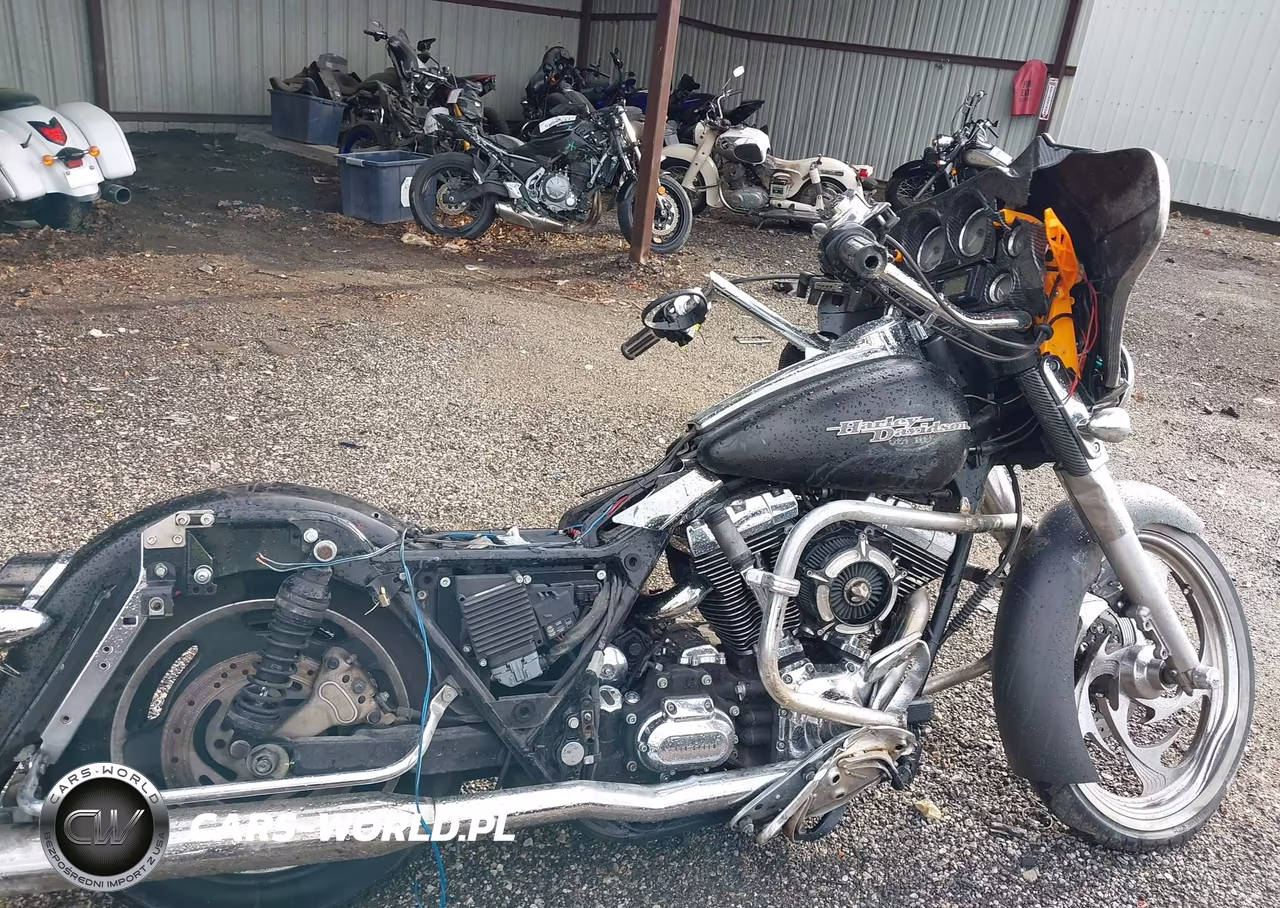 2007 Harley-Davidson Flhx VIN:1HD1KB4117Y643805 - 12