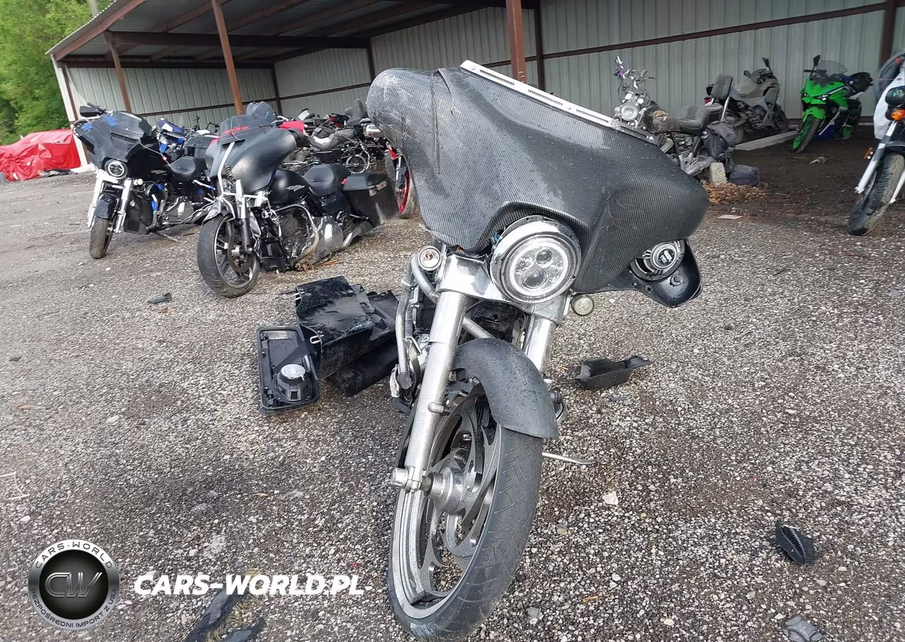 2007 Harley-Davidson Flhx VIN:1HD1KB4117Y643805 - 5