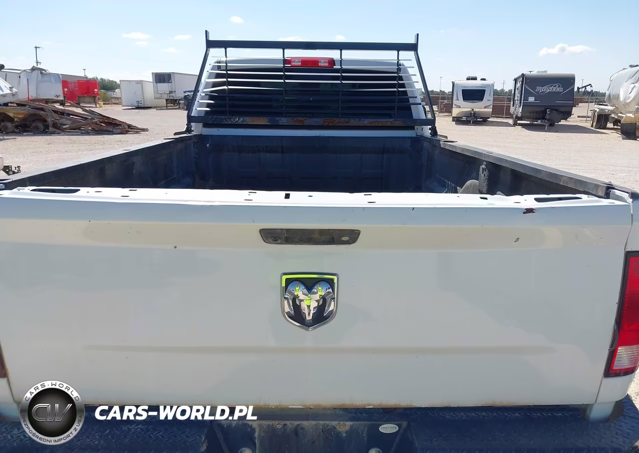 2018 Ram 2500 Tradesman 4X4 8' Box VIN:3C6TR5HT7JG242156 - 6