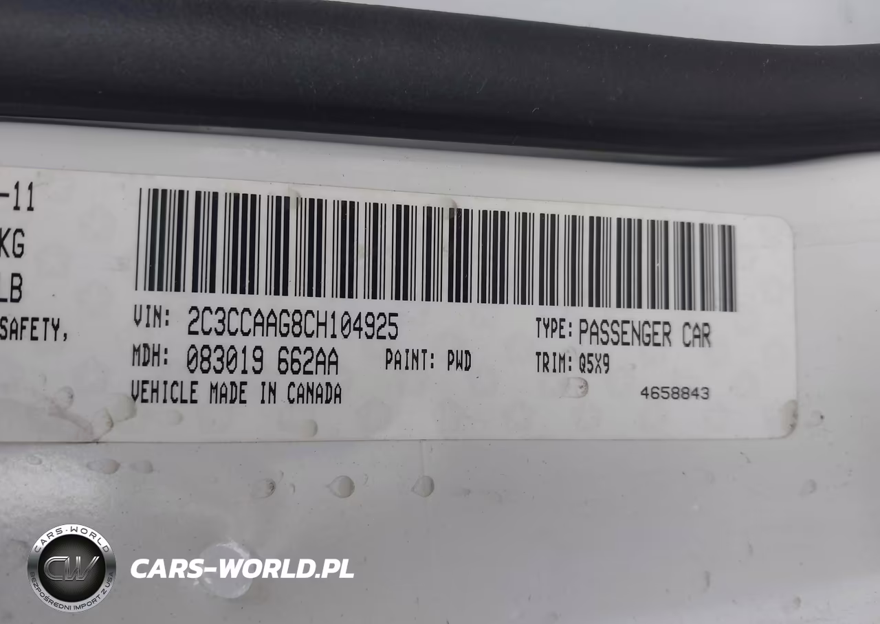 2012 Chrysler 300 VIN:2C3CCAAG8CH104925 - 9